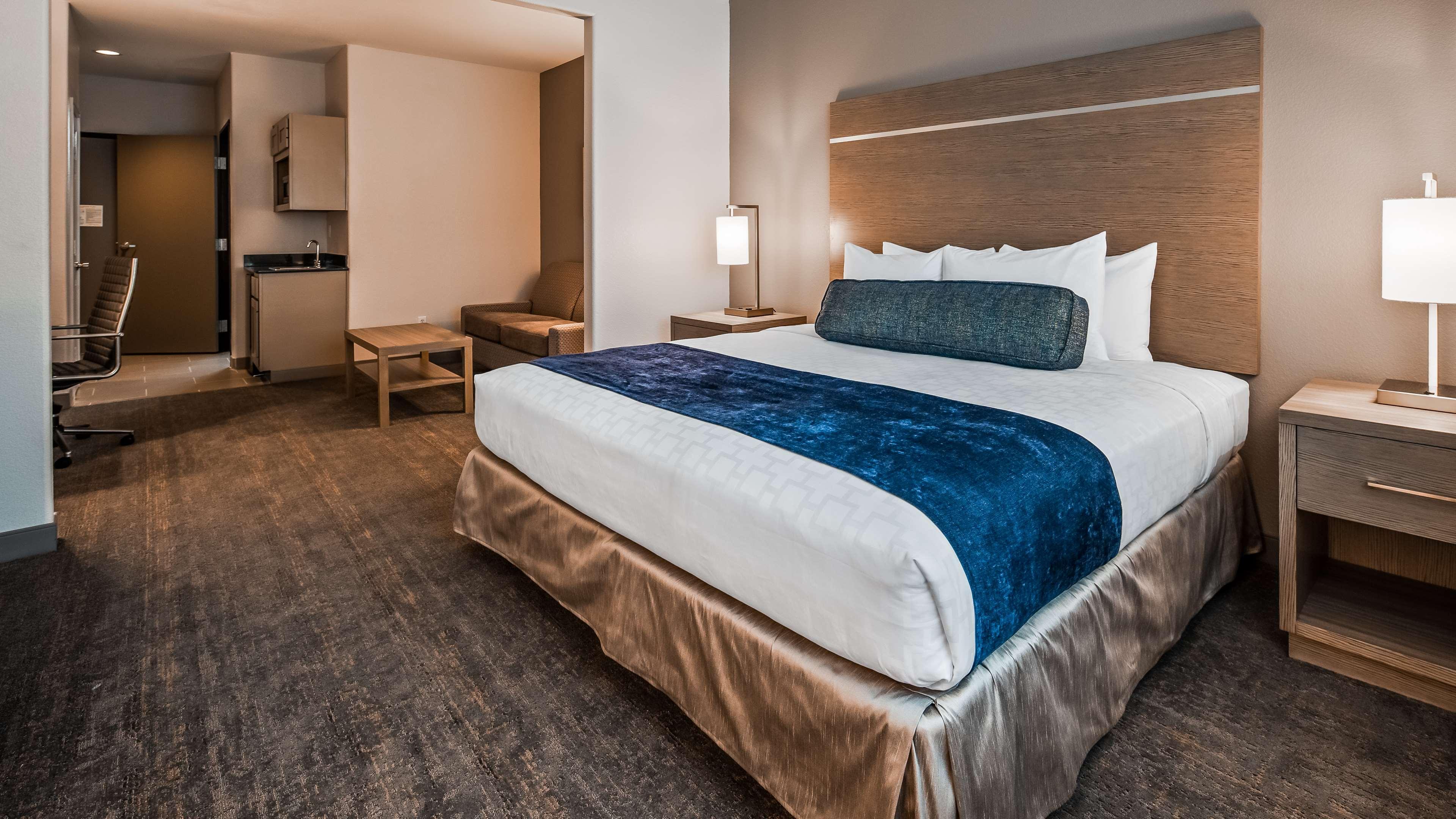 Best Western Plus Killeen - Fort Cavazos Hotel & Suites Экстерьер фото
