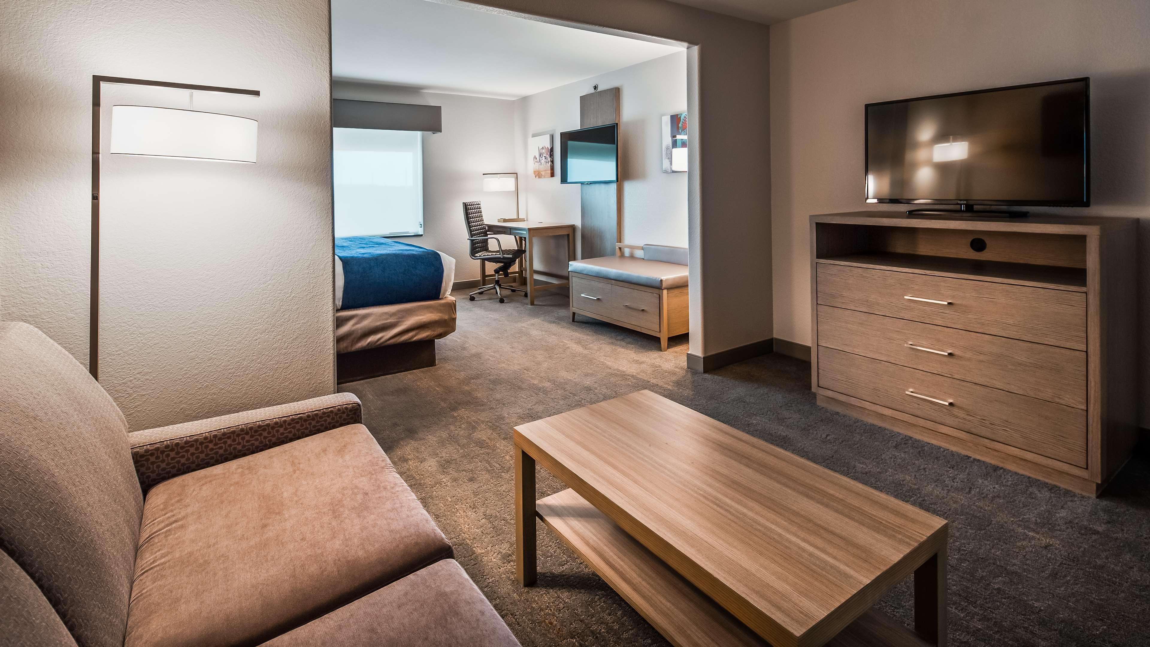 Best Western Plus Killeen - Fort Cavazos Hotel & Suites Экстерьер фото